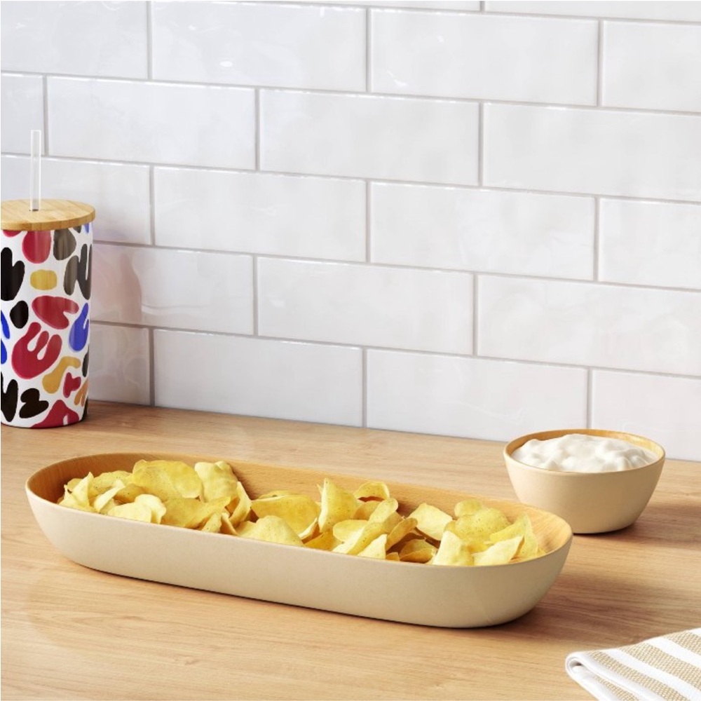 ROOM ESSENTIALS NWT 4pc melamine serving tray and dip bowl set